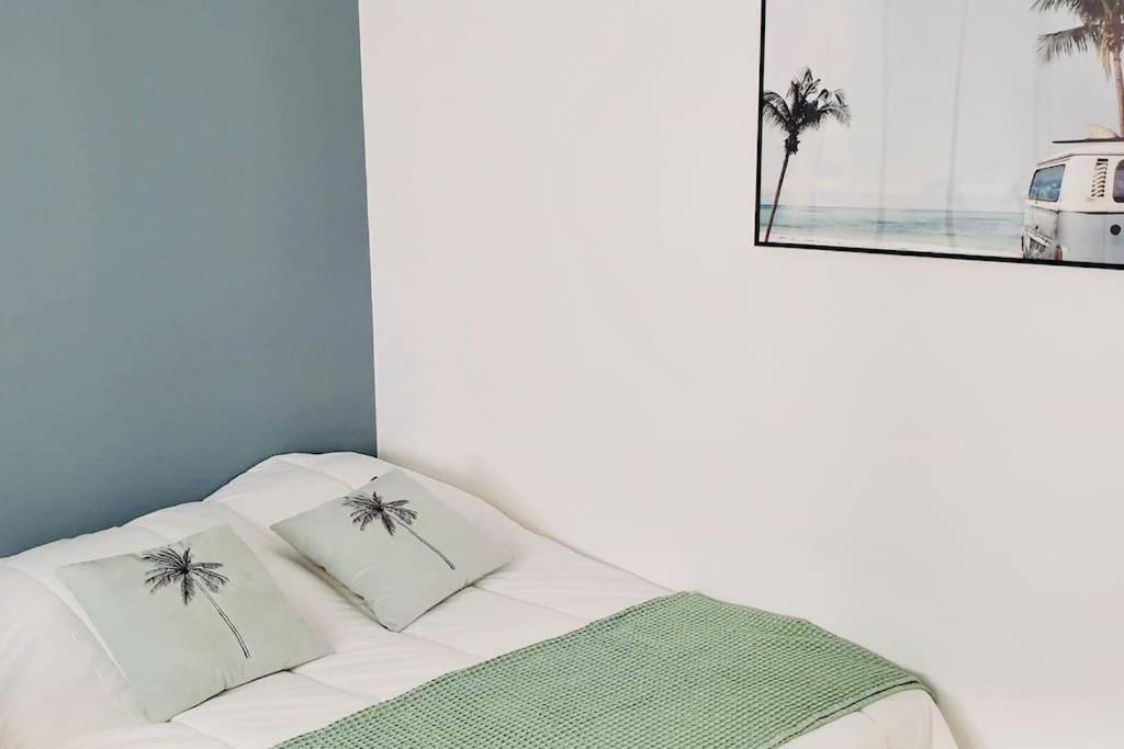 Splendide Appartement De 32M2 Au Centre De 반느 외부 사진