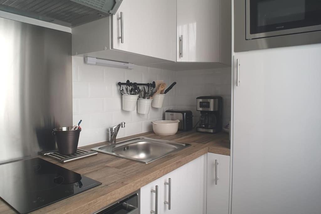 Splendide Appartement De 32M2 Au Centre De 반느 외부 사진